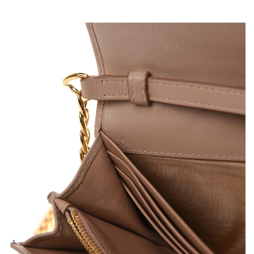 Authentic Beige Leather Clutch with Gold Chain - Picture 4 of 7